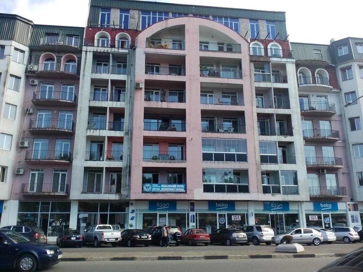 Apartment Chavchavadze 21 Батуми Экстерьер фото